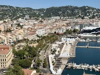Hausse des prix du carburant : des pêcheurs bloquent le port de Cannes ce lundi matin