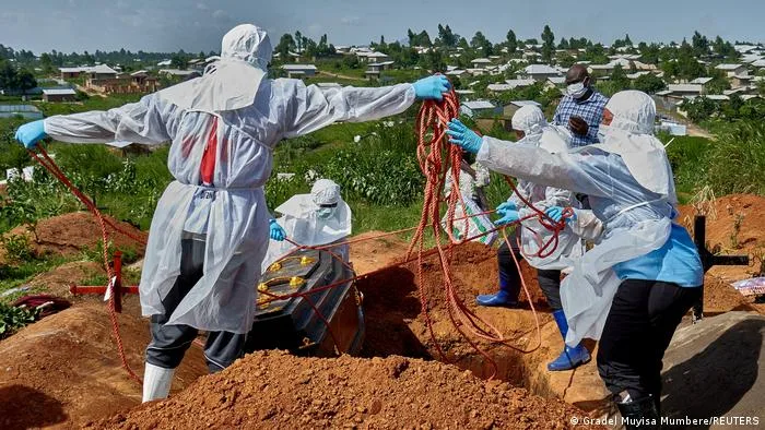 RD Congo: número de mortos pelo surto de Ebola sobe para 1.960