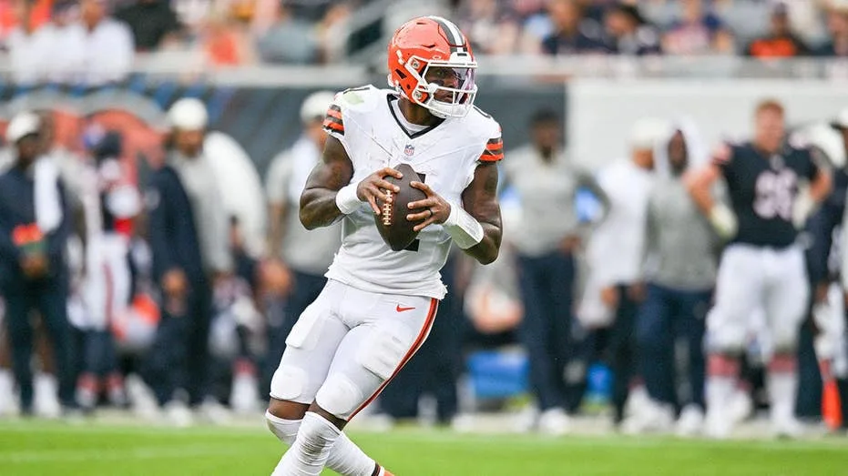 Browns pick Deshaun Watson as their starting QB despite home crowd booing and his '17 away games' comments