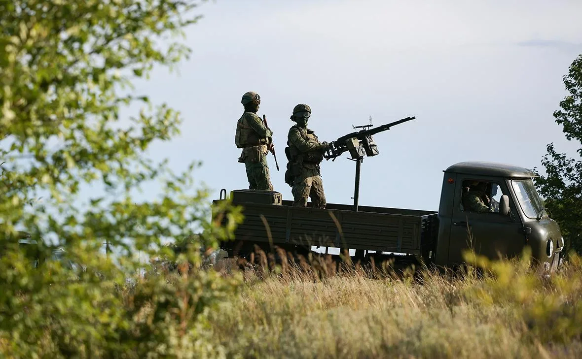 За ночь в российских регионах сбили 267 украинских дронов