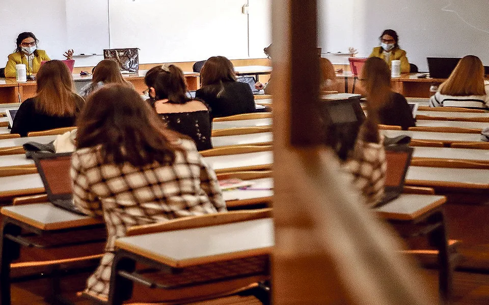 Realizadas 21 mil provas na época especial dos exames