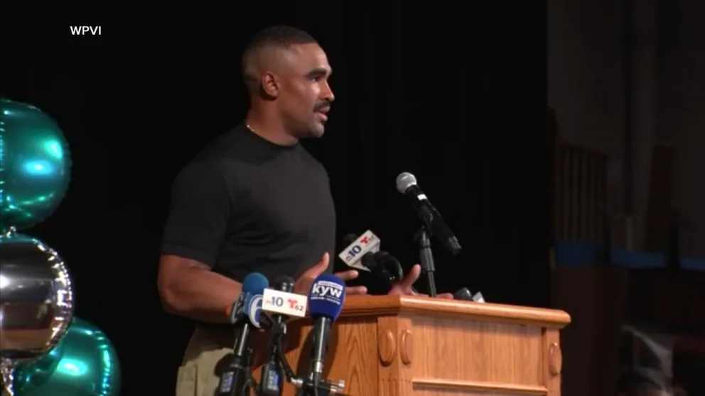 WATCH: Jalen Hurts donates $600,000 to Philadelphia's largest school