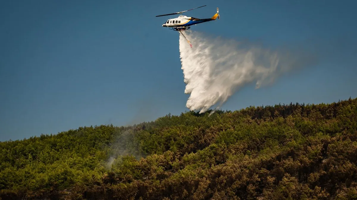 Waldbrand auf Limnos: Waldbrände in Griechenland und Spanien treiben Hunderte in die Flucht