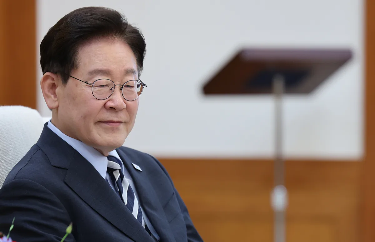 이 대통령 지지율 37%, 또 최저치 경신…부정평가 전주 대비 5%↑[한국갤럽]