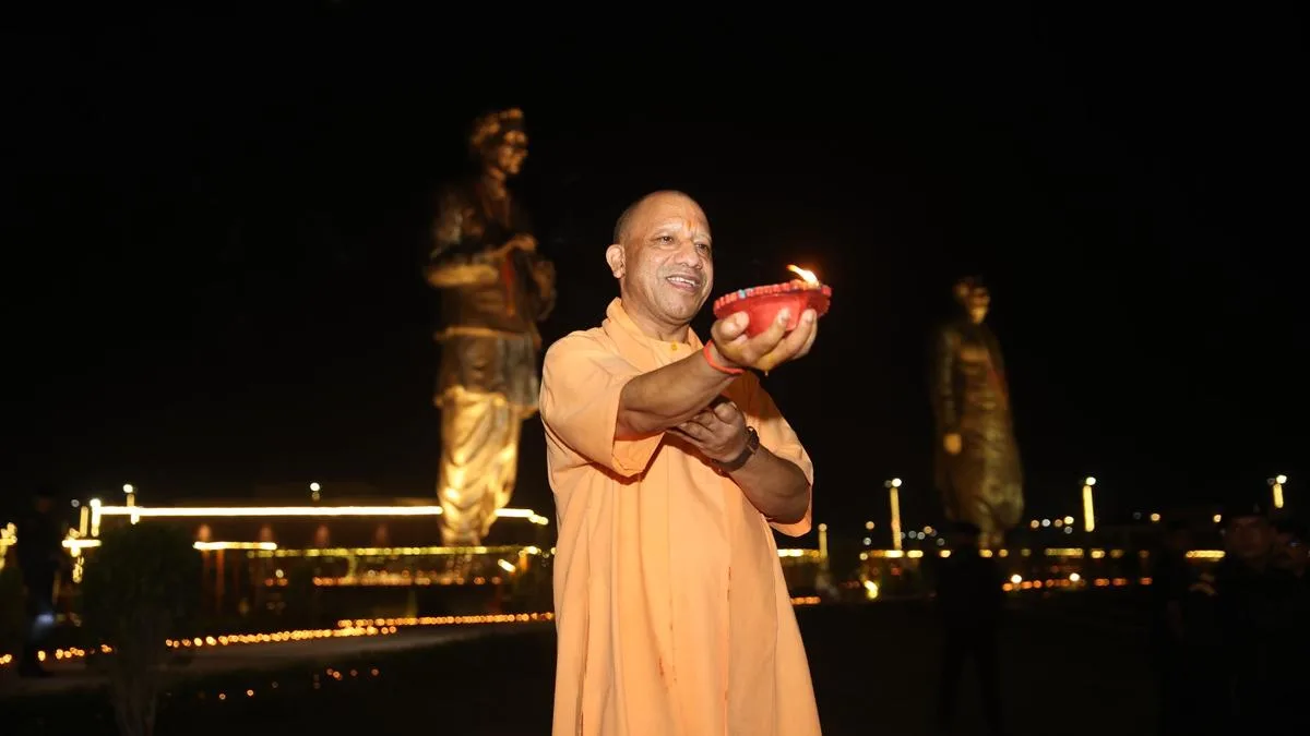UP CM Yogi lights lamp at Prerna Sthal, launches Seva Sankalp Abhiyan