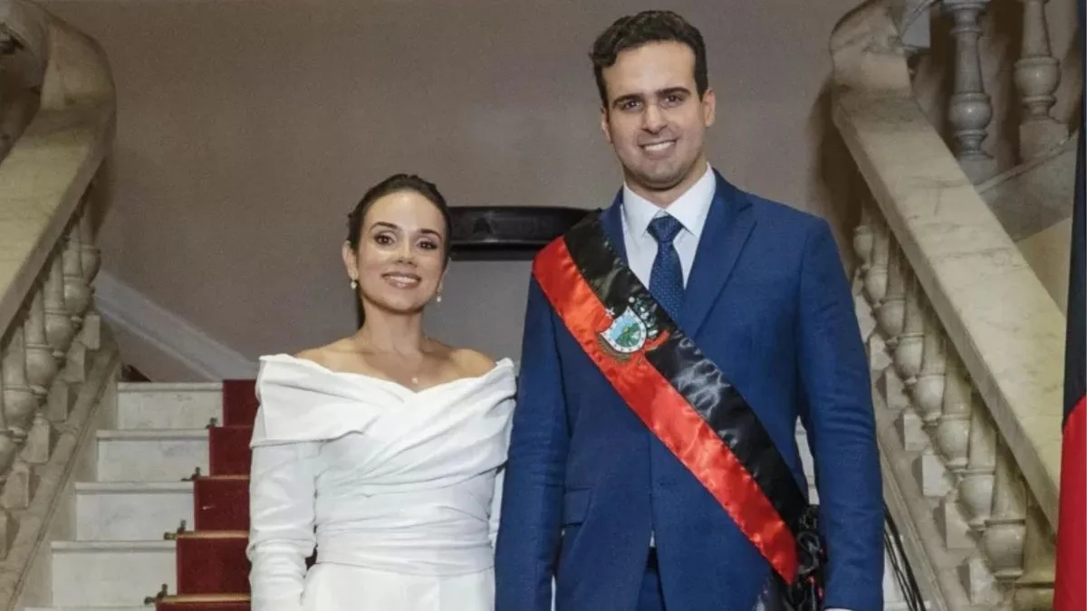 Parentes da primeira-dama da Paraíba recebem mais de R$ 635 mil em oito meses em cargos comissionados no governo de Lucas Ribeiro