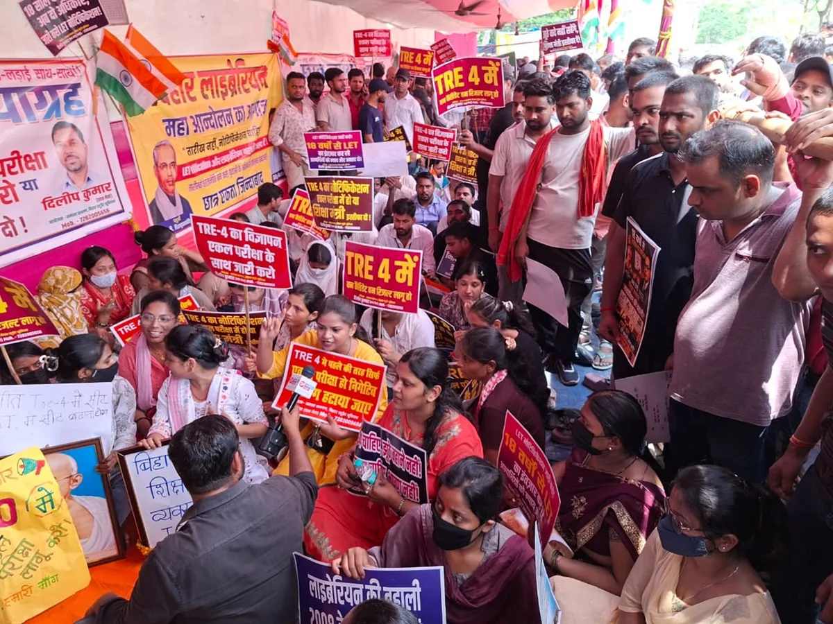 Bihar: Demanding rollback of key teachers’ examination, PhD scholars plan Raj Bhavan March tomorrow