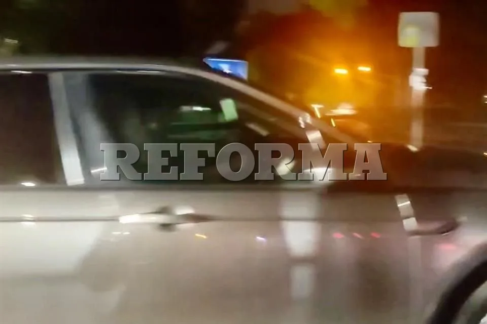 Acude Inzunza a Palacio de Gobierno de Sinaloa