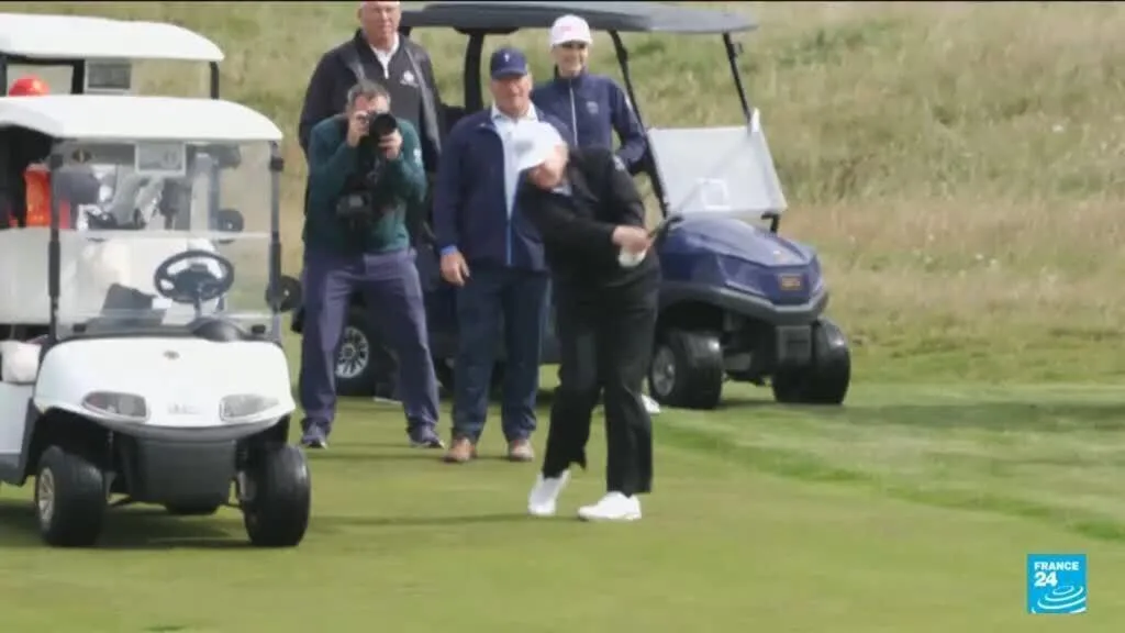 Trump est arrivé en Irlande pour un séjour mêlant golf et diplomatie