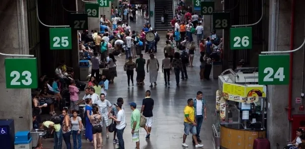 Nova regra facilita desconto de 50% para idosos em viagens de ônibus