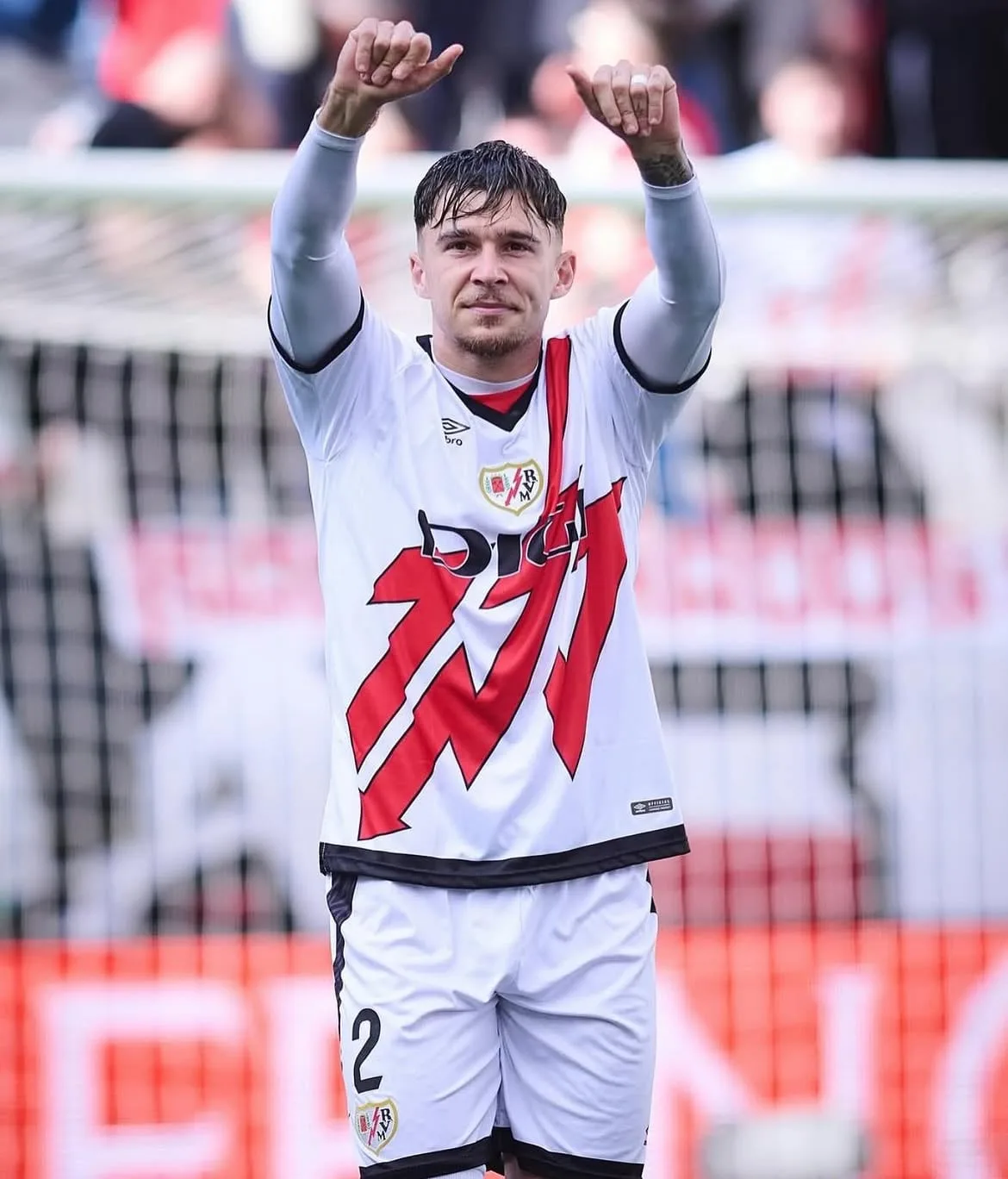 El Rayo no contesta a la oferta de 25M€ del Fulham por Ratiu