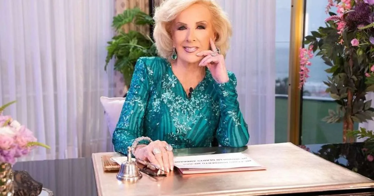 «Está zafando de todo»: Moria Casán reveló datos sobre la salud de Mirtha Legrand y su recuperación