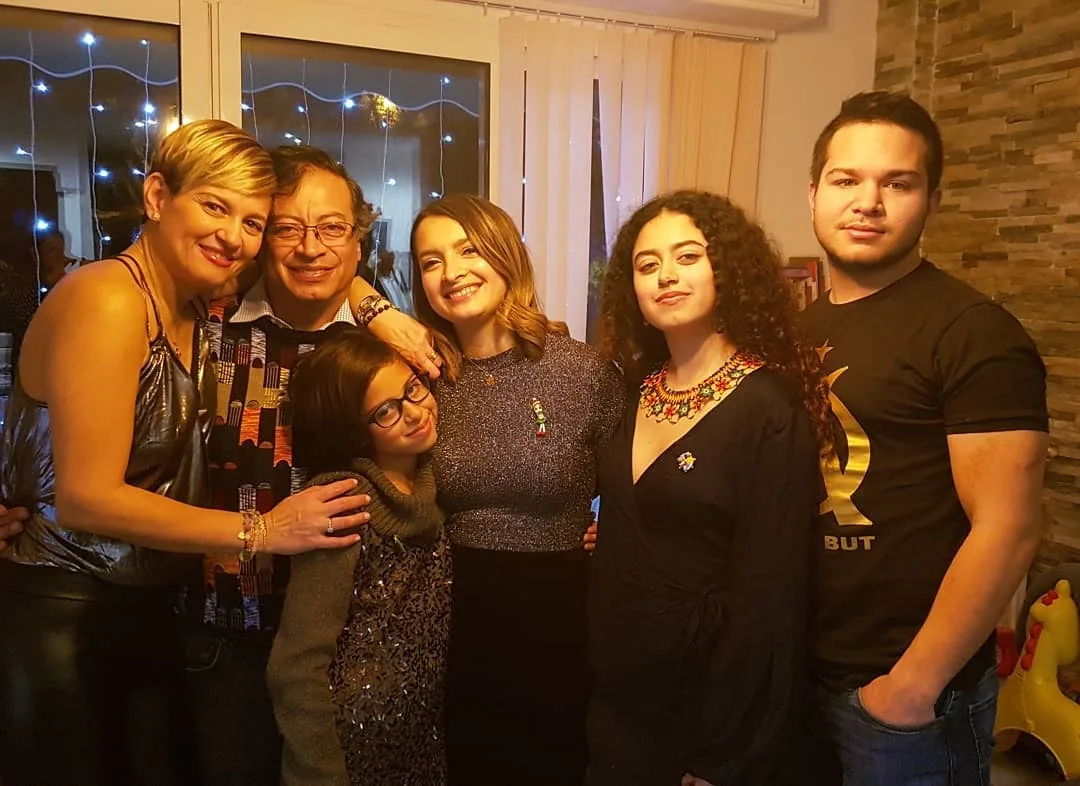 Andrea Petro reconoció que está ‘alejada’ de Gustavo Petro: “Hay cosas que me han dolido mucho de él”