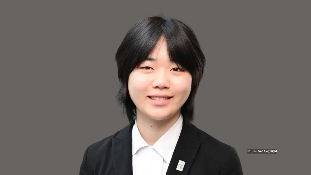 17-year-old Iris Shen uses clams to test blood-cancer drugs, wins $150,000 prize