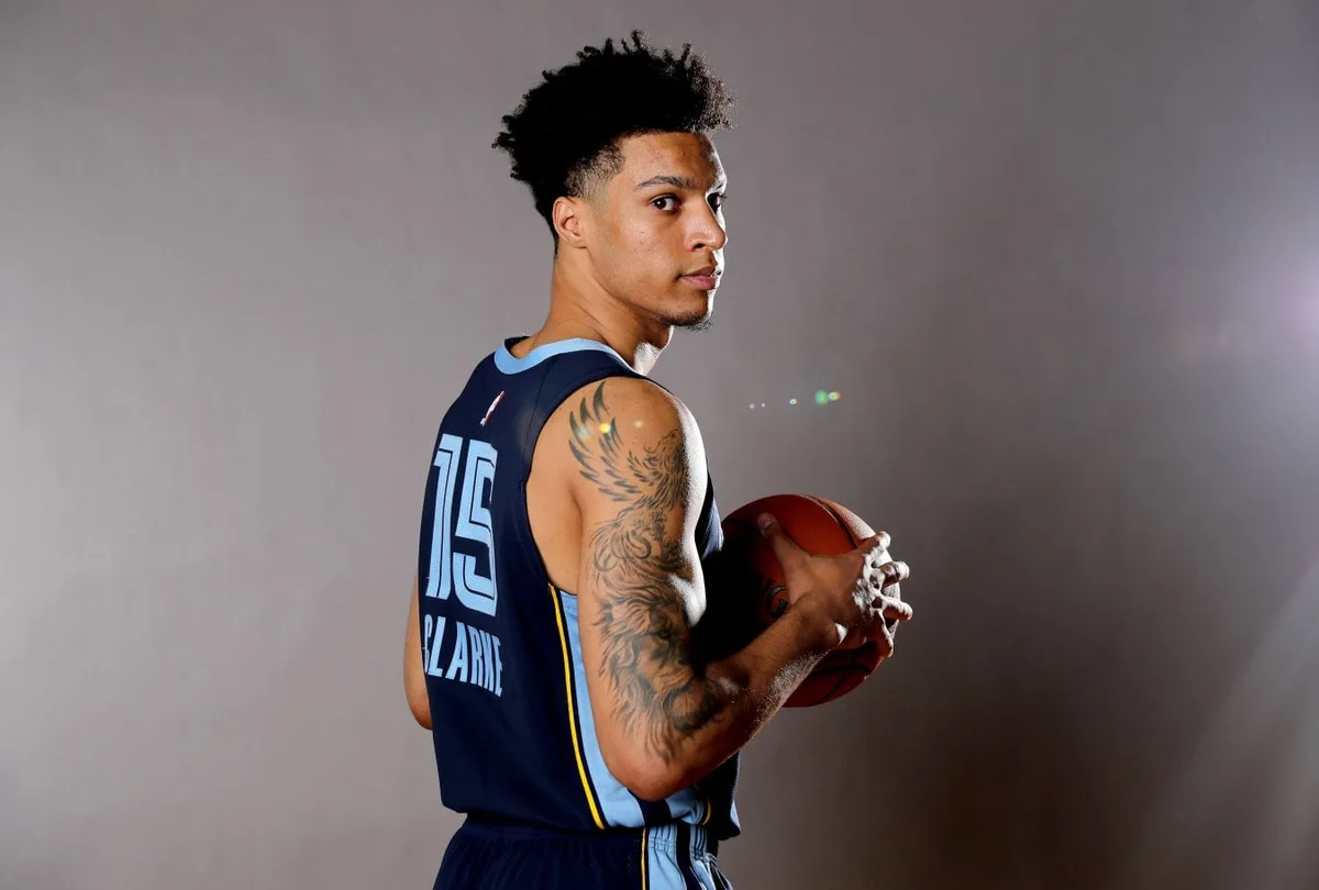 Controversia en Memphis con el resto del sueldo del fallecido Clarke