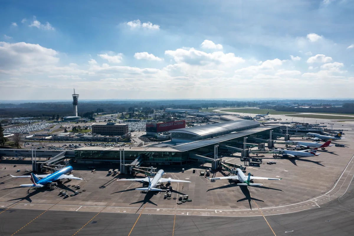 Red aeroportuaria argentina: el sector aporta unos USD 5.200 millones por año a la economía local