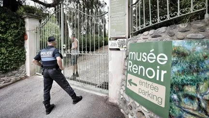 Les deux tableaux de Renoir, volés puis retrouvés, vont être examinés par des scientifiques avant leur retour au musée