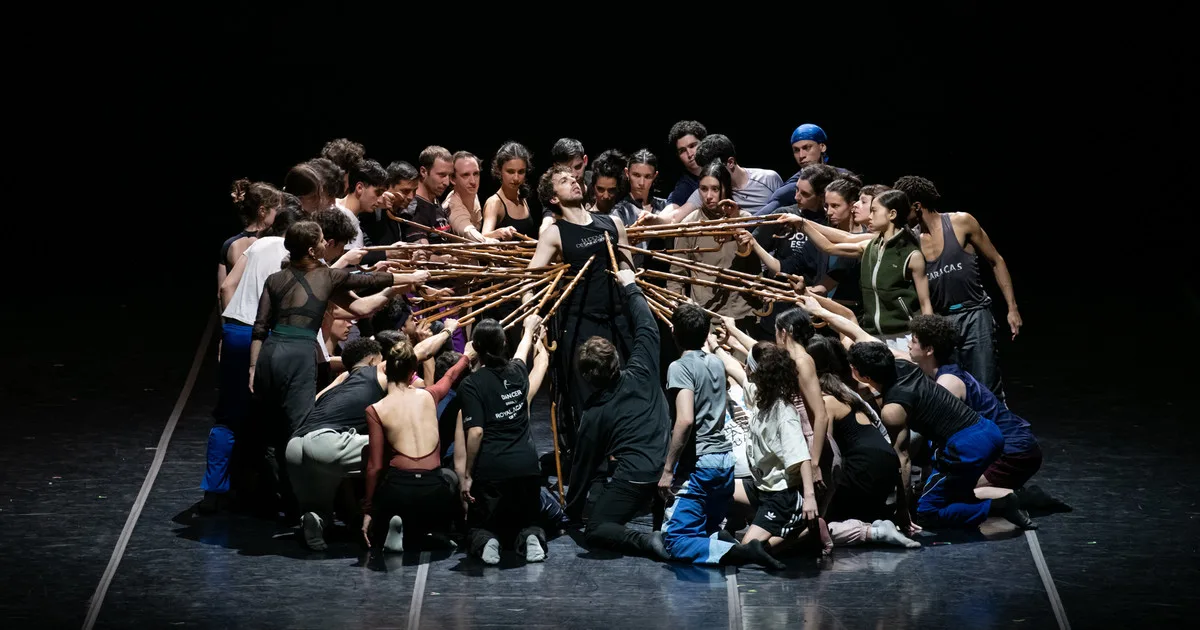 Principio de éxtasis, en el Colón, y una duda que genera polémica: ¿por qué un teatro con la mejor acústica y una orquesta formidable eligió poner música grabada?