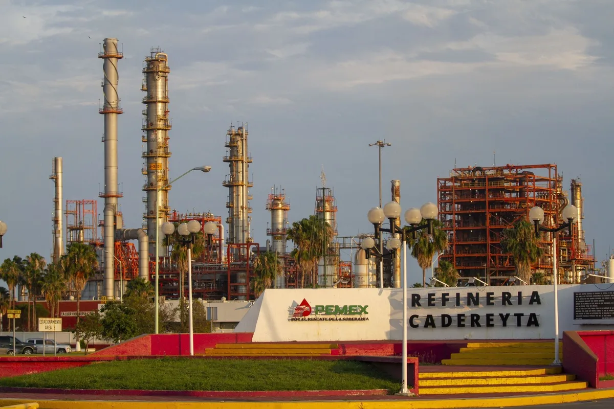 Pemex, en la ruta correcta… va por más pozos