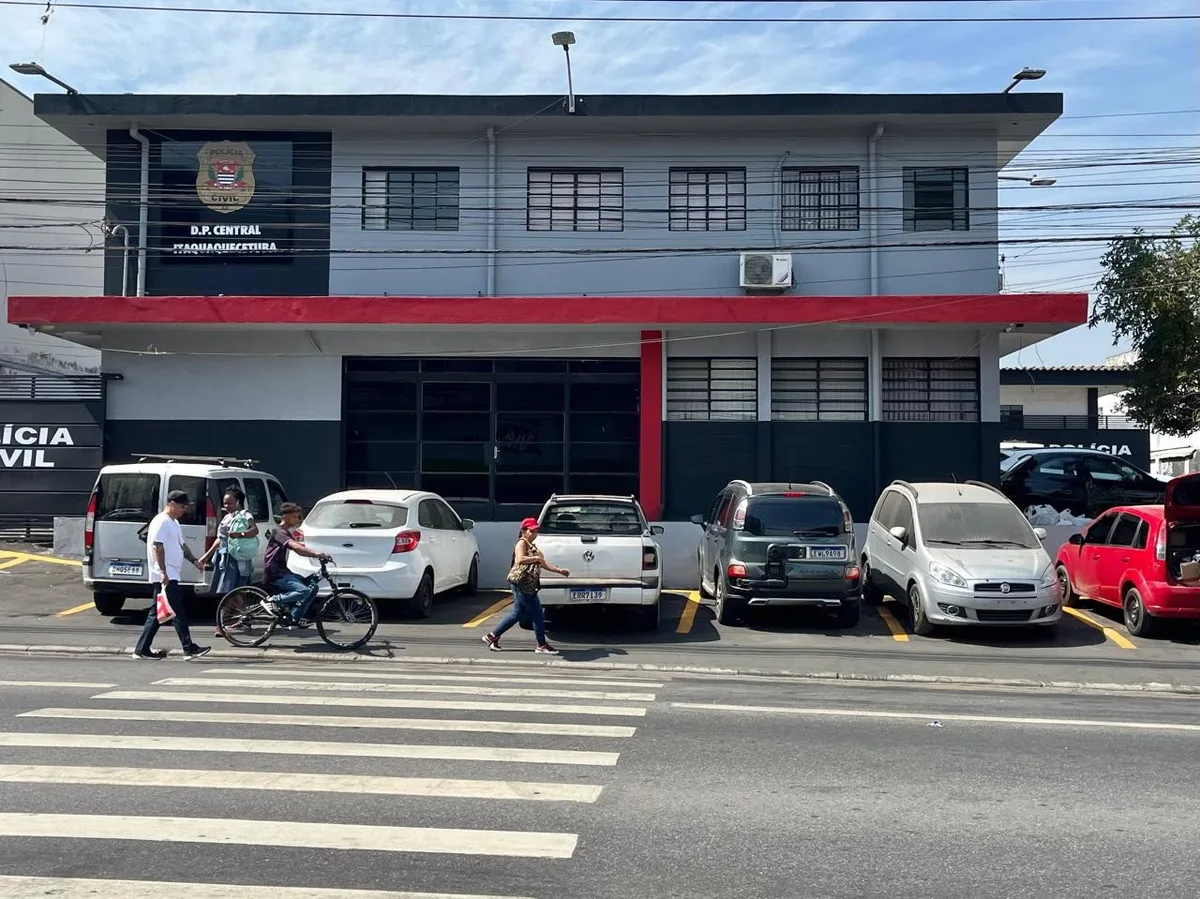 Homem é preso suspeito de tentar matar mulher com faca e pedra em Itaquaquecetuba, diz PM