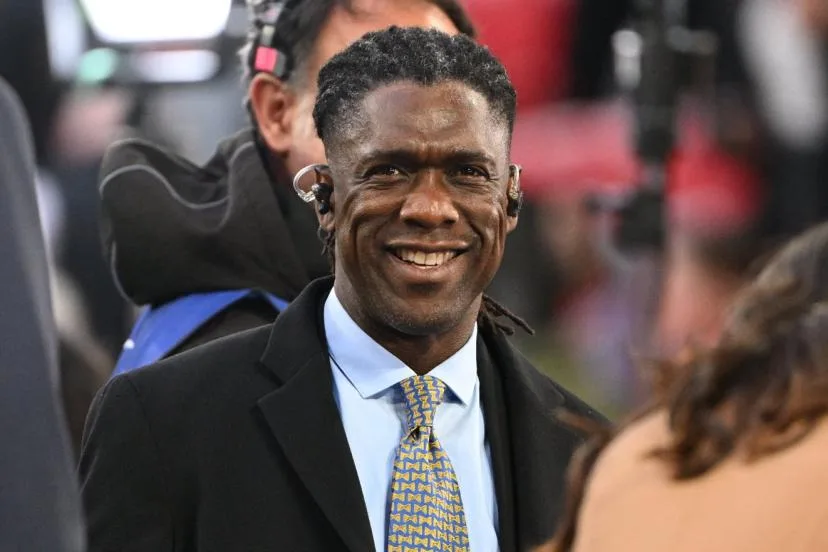 Clarence Seedorf devient l'entraîneur du Corinthians et s'engage jusqu'à fin 2027 avec le club brésilien