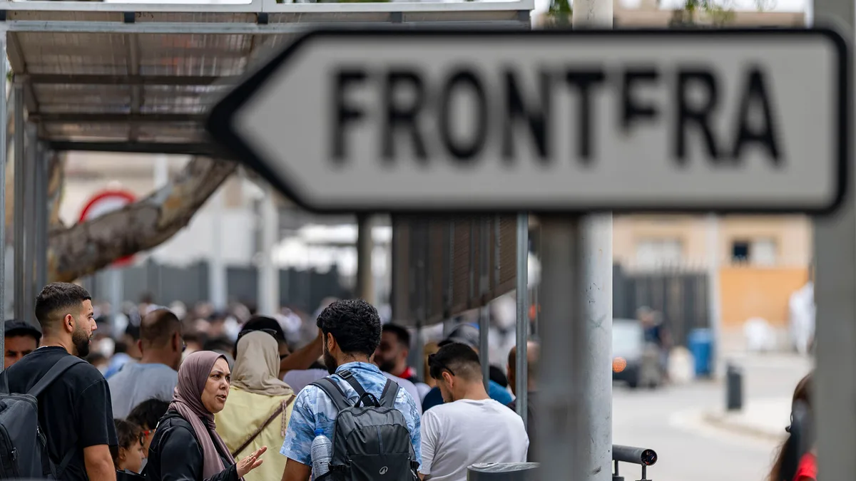 Marrocos intercetou 111 migrantes que se dirigiam a Ceuta