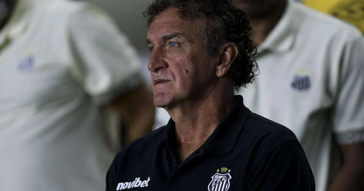 Santos tenta contratação de volante do Atlético-MG