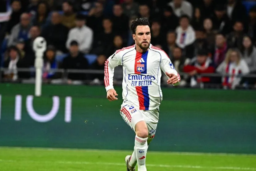 Trois absents dans le groupe de l'OL, dont Tagliafico, pour défier Fenerbahçe en barrage aller de la Ligue des champions