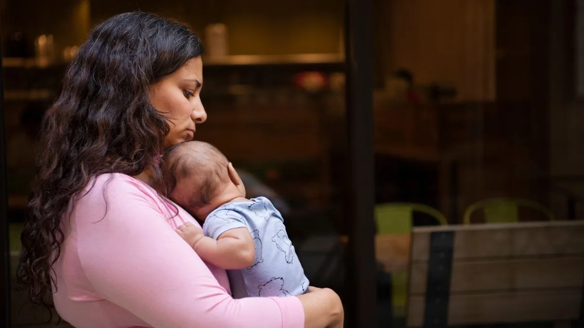 Quando o filho cresce, a mãe perde o direito de ser ouvida?