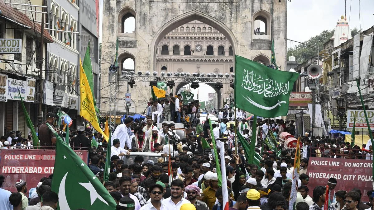 Hyderabad Police Commissioner wishes public on Milad-un-Nabi
