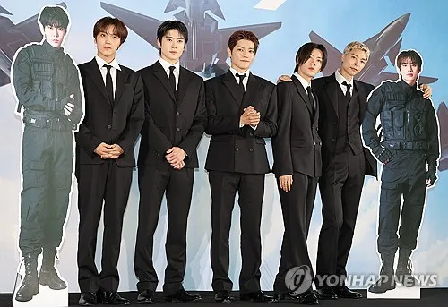 10주년 NCT 127 "초심으로 돌아와 더욱 단단한 모습 보여줄게요"