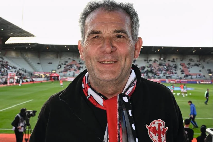 Jean-Michel Goncalves, capo des ultras de Nancy et aveugle : « J'ai déjà levé les bras avant que la balle n'entre, car je sentais la pression monter »