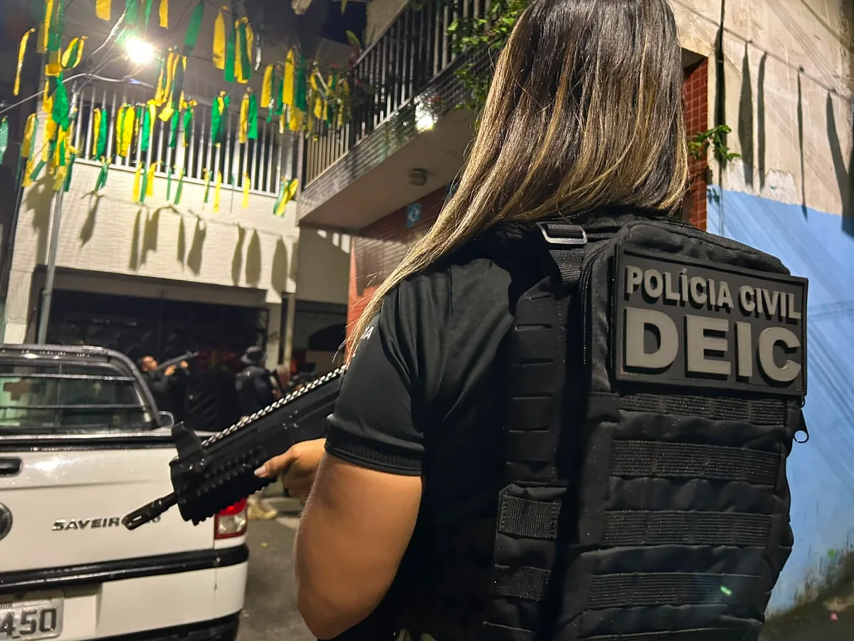 Três são presos em ação contra grupo que causou prejuízo de R$ 100 mil em Salvador