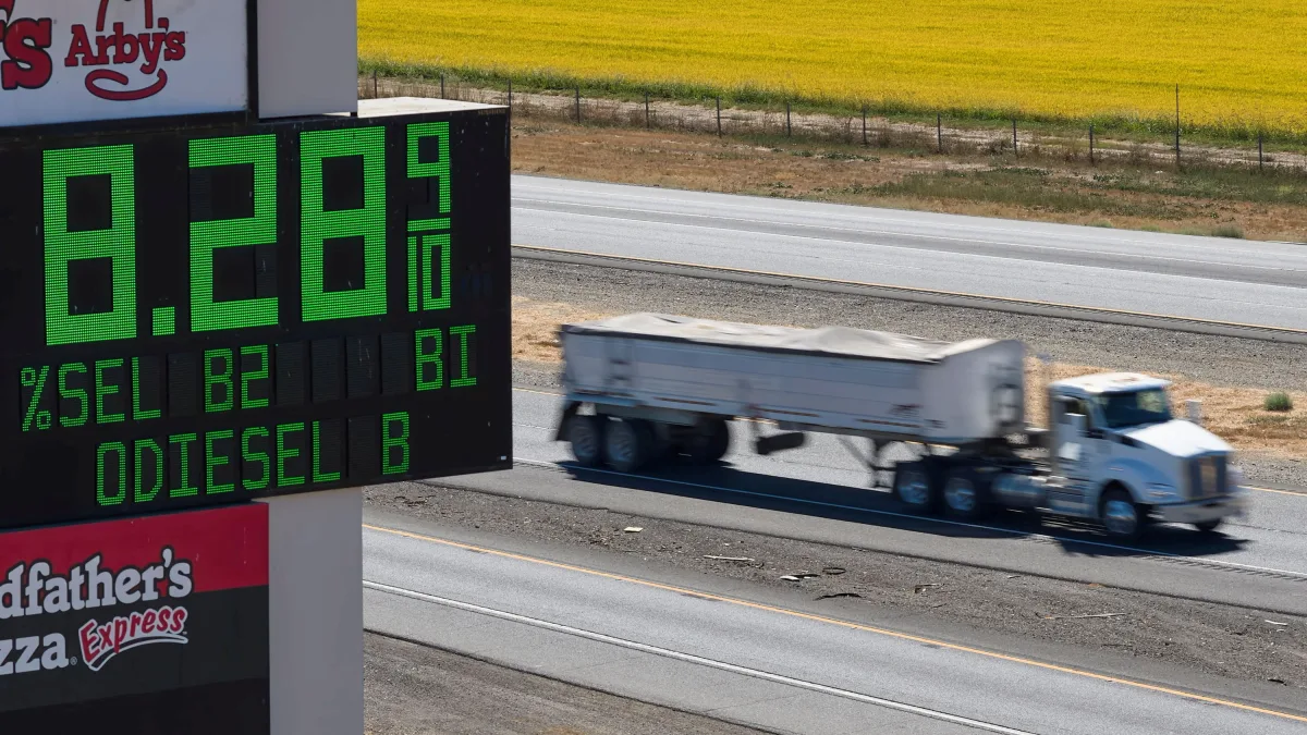 „Symbolische Handlung“: Trumps Diesel-Deal dürfte die Preise kaum ändern