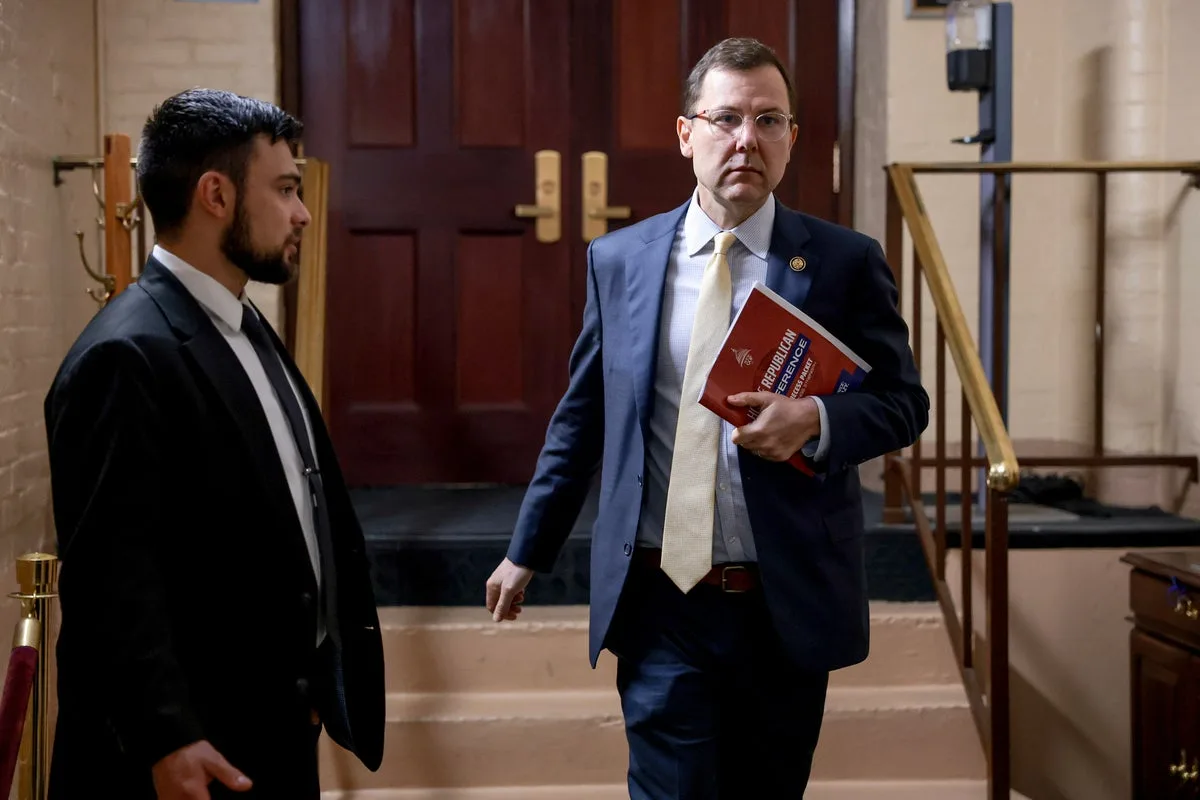 Police called on New York Times reporter who was barred from campaign event for rarely-seen Republican lawmaker