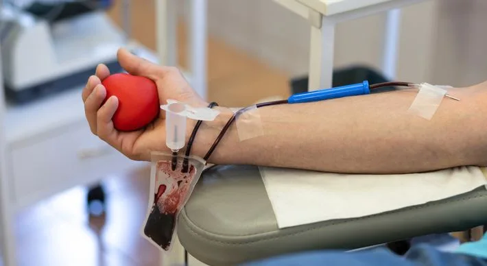 Doação de medula óssea: quando a ciência vence, mas o cadastro não