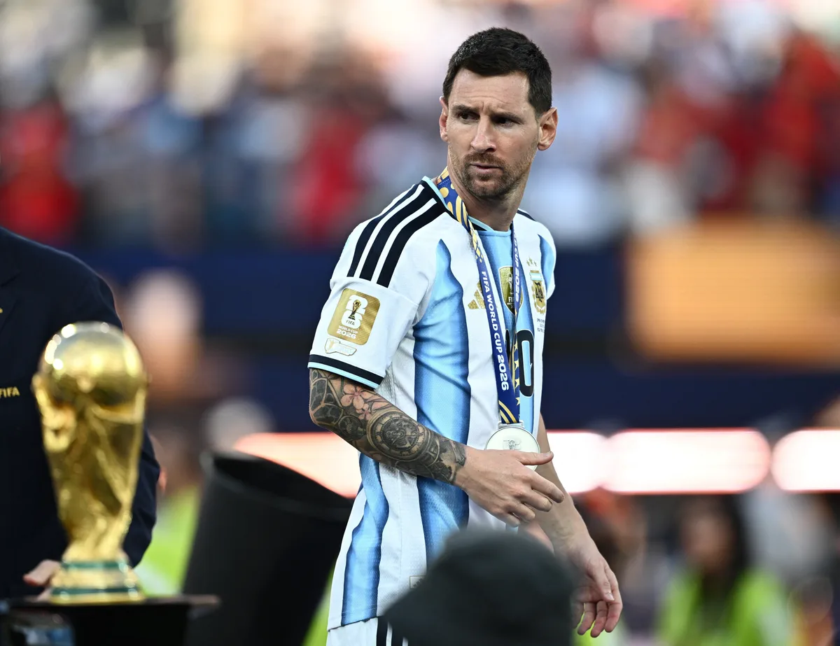 Seleção da Argentina presta homenagem a Messi após aposentadoria: "Legado infinito"