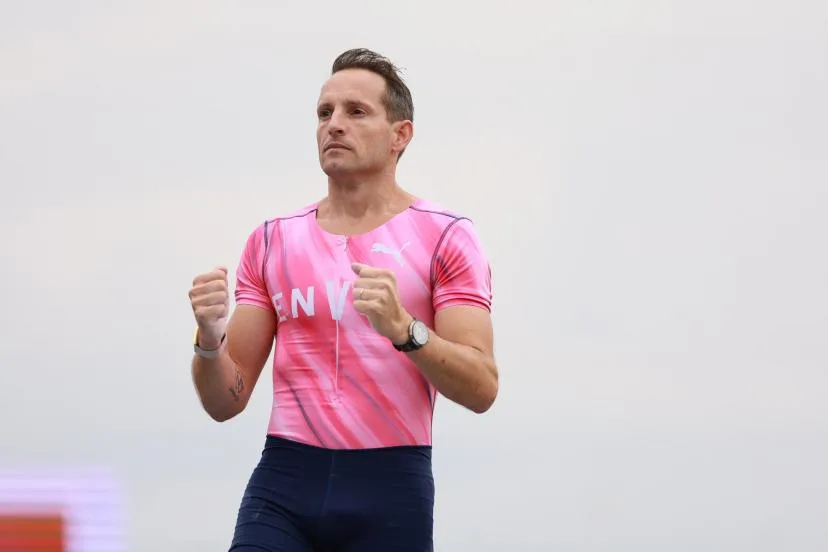 Renaud Lavillenie s'attaque à un nouveau record du monde de la perche le jour de ses 40 ans : « Repousser encore un peu plus les limites de la performance »