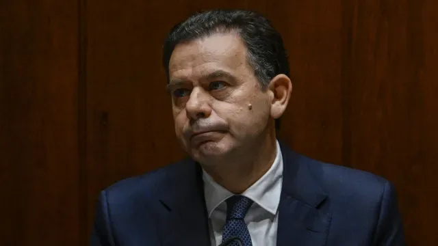 Montenegro participa hoje à distância na Universidade de Verão do PSD