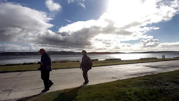 Exército britânico se prepara para possível invasão argentina das Malvinas