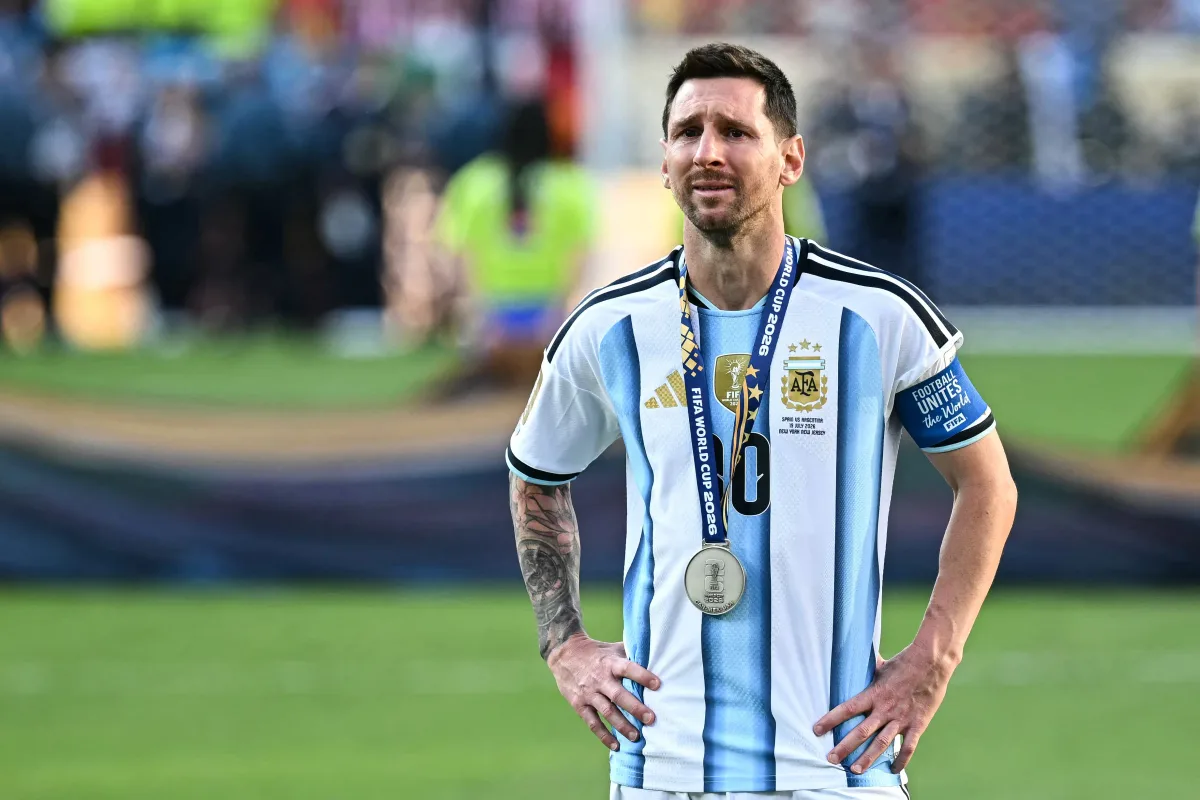 Messi revela dúvidas sobre continuidade da carreira após morte do pai