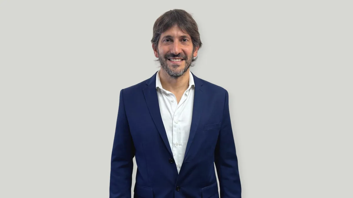 Tan digital como física: la doble vida logística de una fintech de pagos