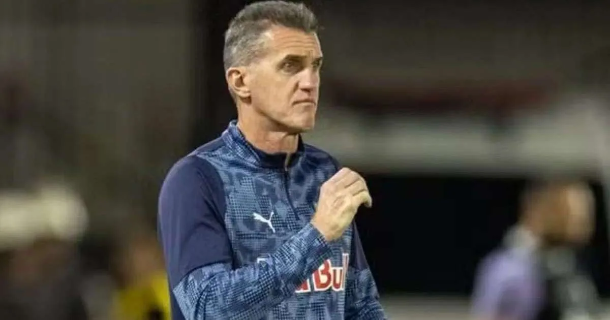 Vagner Mancini alerta para seca de gols do Bragantino