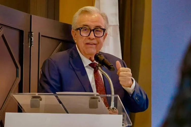 Loret de Mola: Morena busca retener electoralmente a Sinaloa ‘montada en Rocha’ y programas sociales