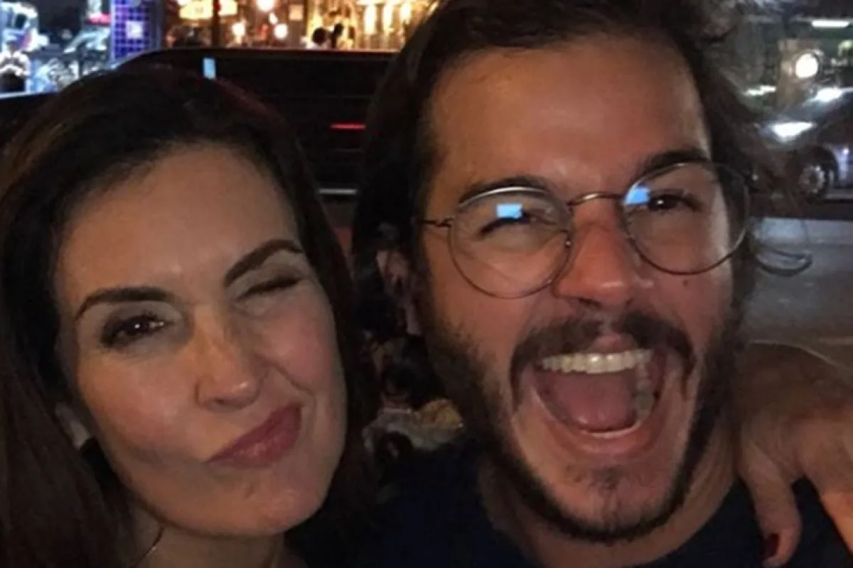 Túlio Gadêlha rebate ataques e posta foto de Fátima com Bonner: "Família"