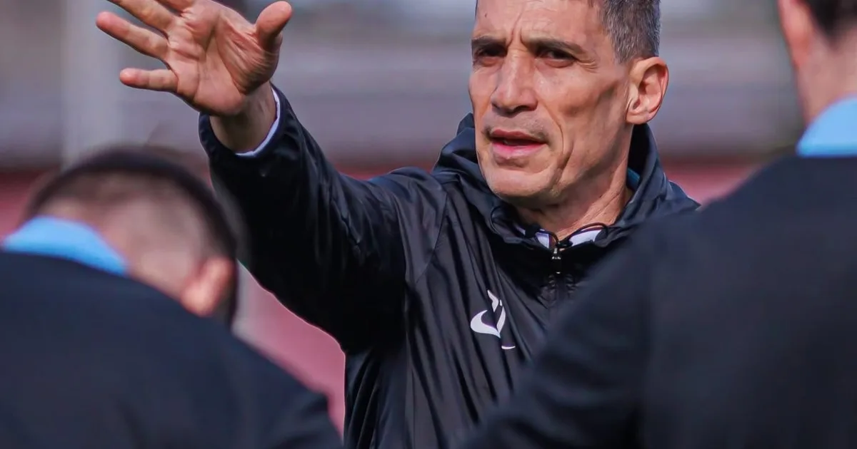Racing recibe a Sarmiento con la necesidad de salir del fondo y una formación inédita