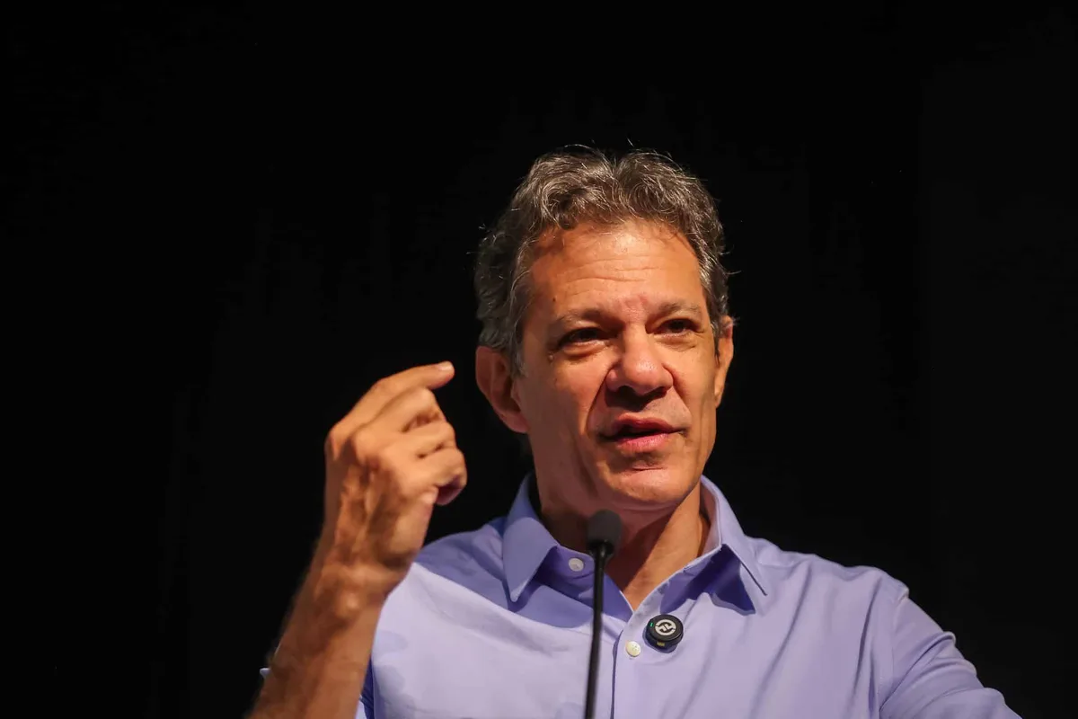 Sabesp será reestatizada? Haddad revela seus planos caso seja eleito