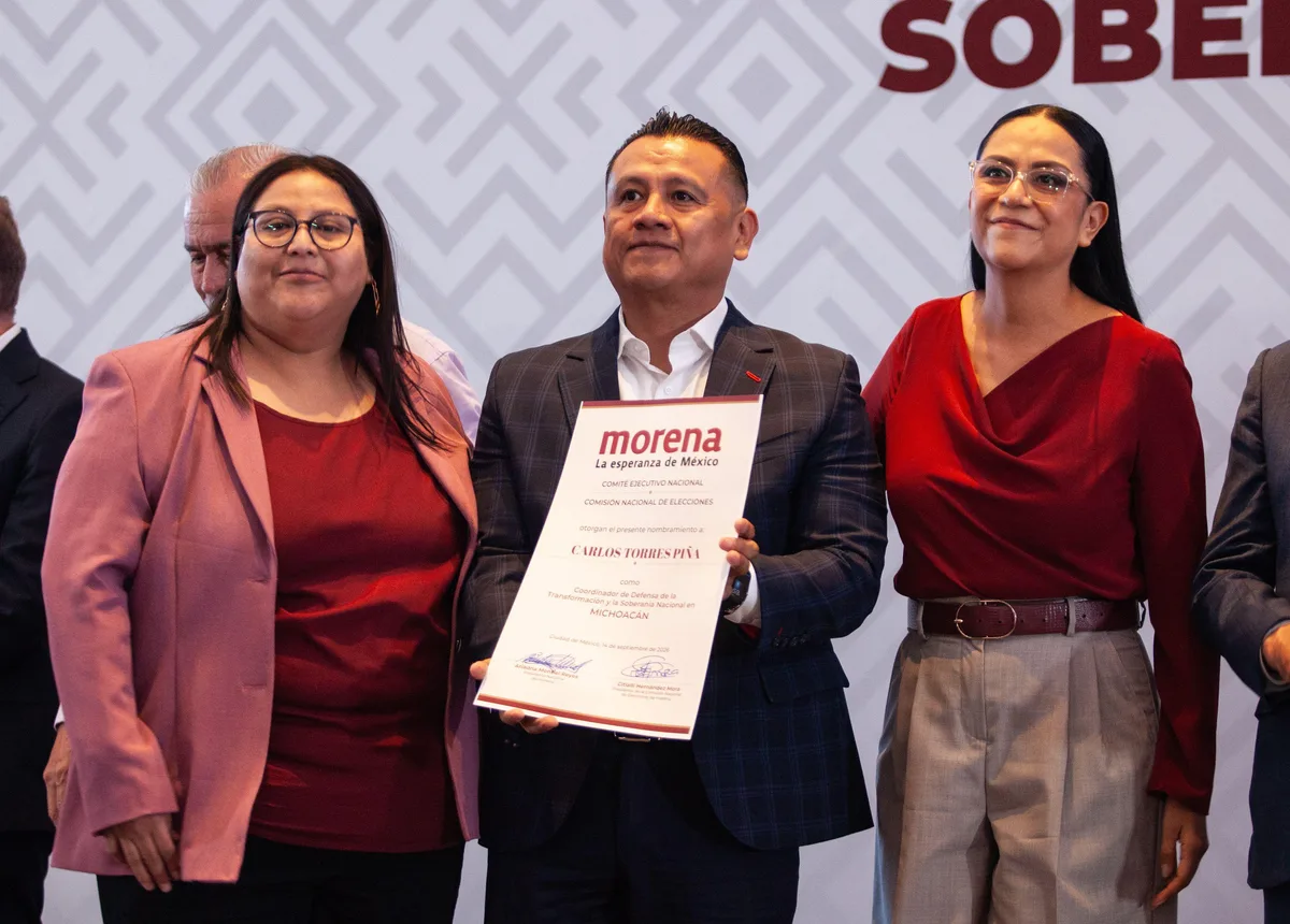 Elige Morena a Carlos Torres Piña, exfiscal estatal, como ‘coordinador’ en Michoacán