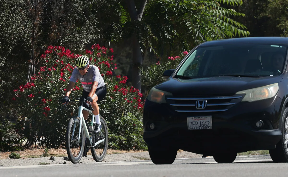 Planned bikes lanes on Forest Lawn Drive targeted in last-minute language added to bill