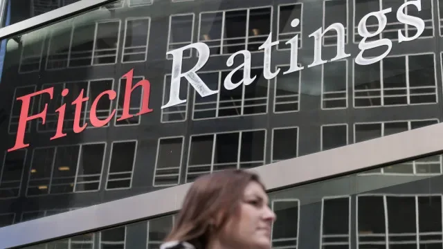 Agência Fitch melhora 'rating' dos Açores para BBB+